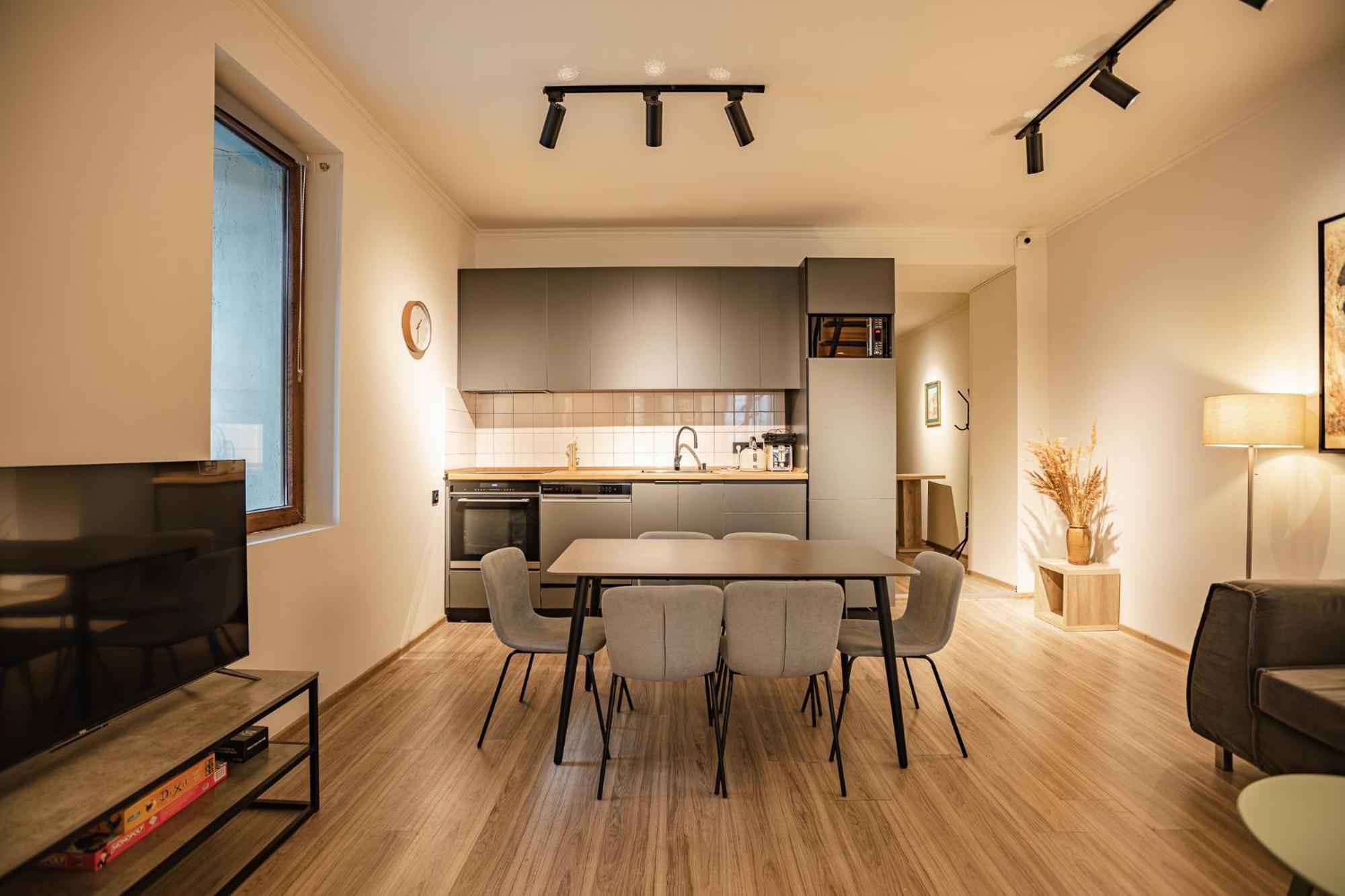 La Maison Mestia Exteriör bild